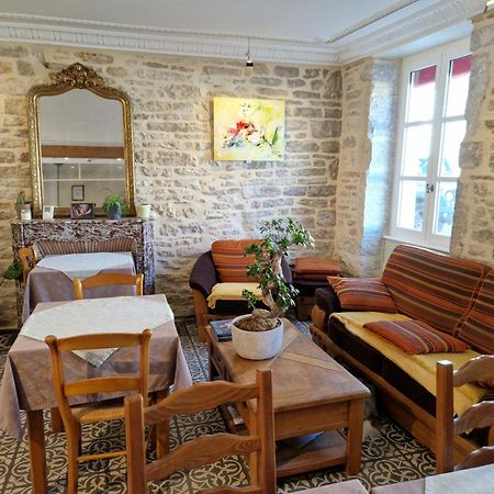 Hotel De La Ferte Chagny  Zewnętrze zdjęcie