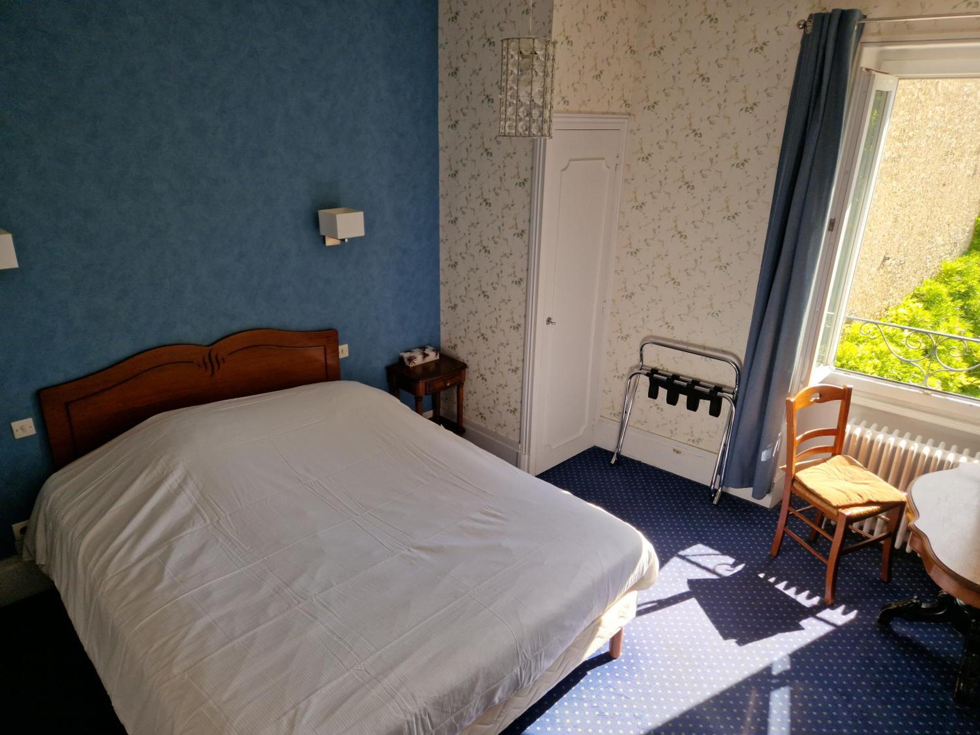 Hotel De La Ferte Chagny  Zewnętrze zdjęcie