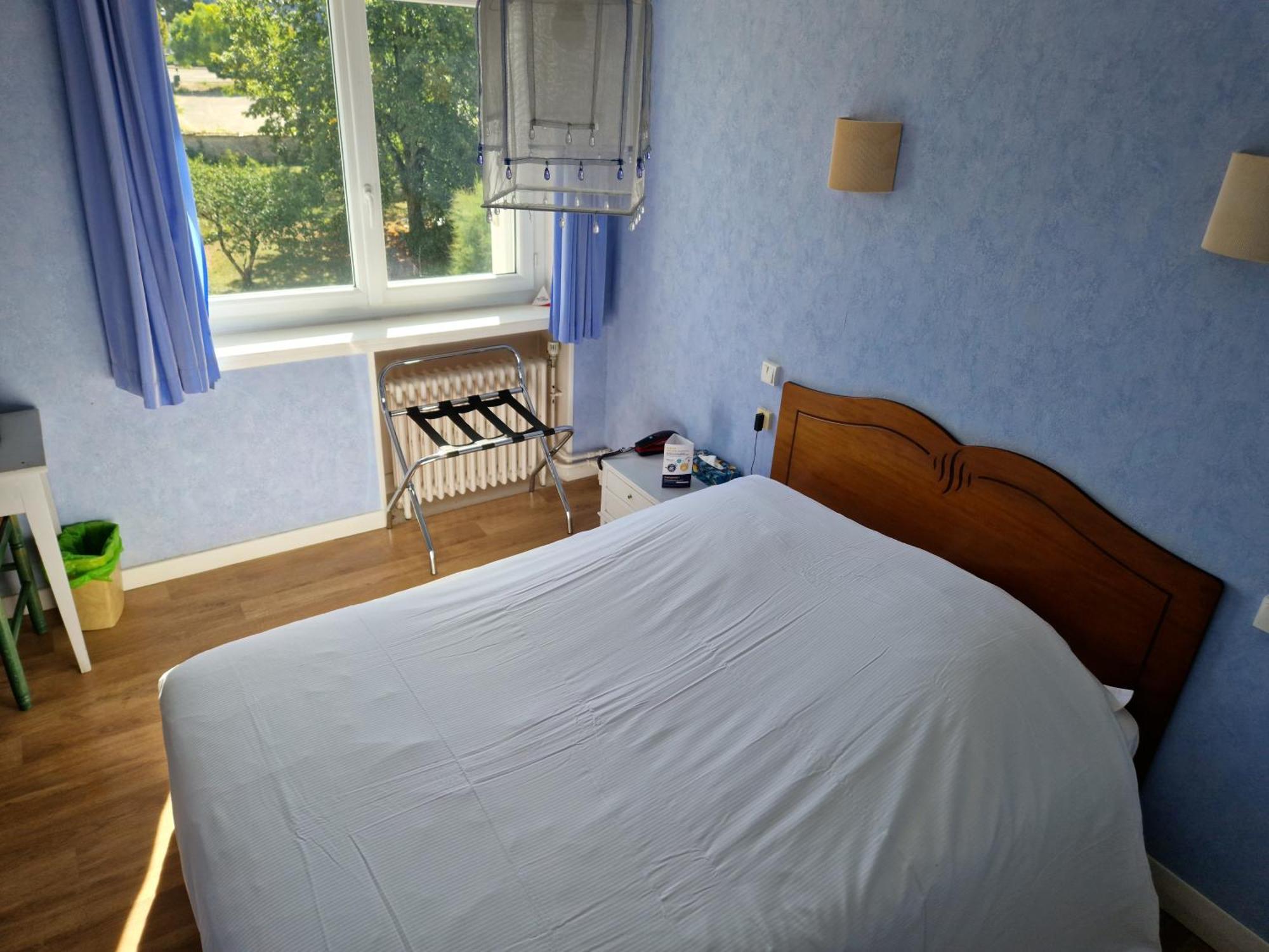 Hotel De La Ferte Chagny  Zewnętrze zdjęcie