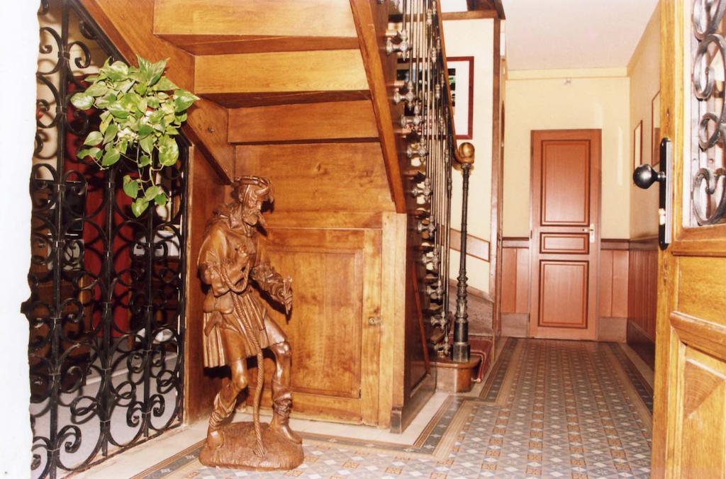 Hotel De La Ferte Chagny  Zewnętrze zdjęcie